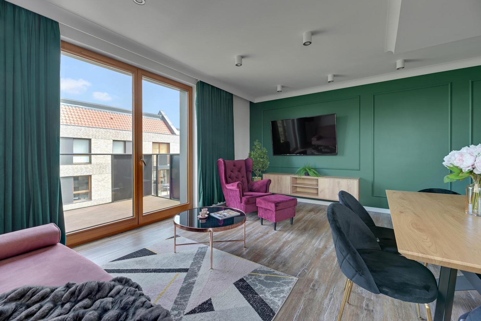 Front Park Apartments With Parking By Lion Apartments Gdansk Exterior photo